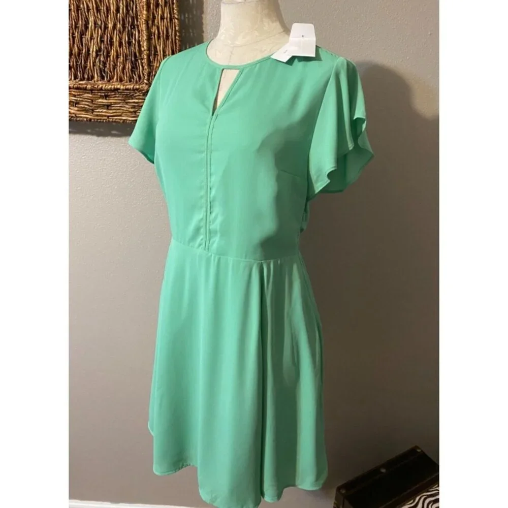Banana Republic Dress Green 6 Small Short Sleeve  A Line NWT Washable NEW
